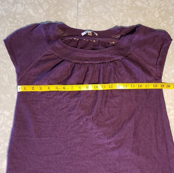 - DKNYC Tunic Sweater - size M - Picture 13 of 14